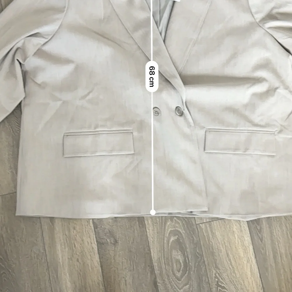 The Drop by Amazon Women's Beige Double-Breasted Blazer - Picture 10 of 11